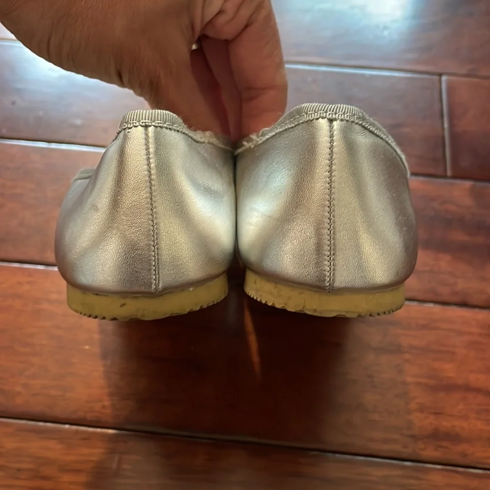EUC Silver Ballerina Flats